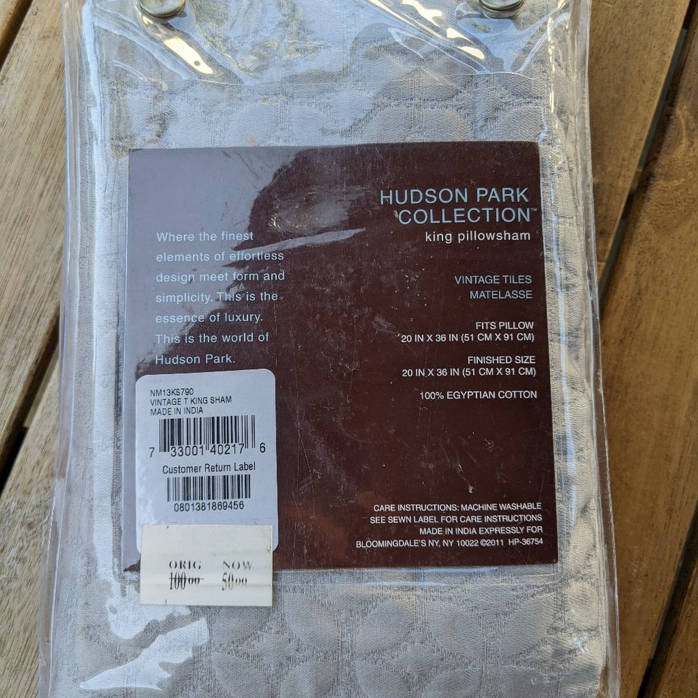 Hudson Park Collection King Pillowsham Vintage Tiles Matelasse